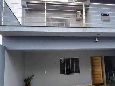 Sobrado com 2 dormitórios para alugar, 202 m² por R$ 4.000,00/mês - FAG - Cascavel/PR