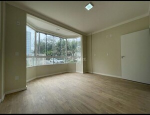 Apartamento no Bairro Vila Nova em Blumenau com 1 Dormitórios e 45 m²