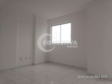 Apartamento com 2 quartos para alugar no bairro Setor Araguaia, 62m²