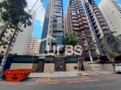 Apartamento com 3 quartos à venda no bairro Setor Bueno, 172m²