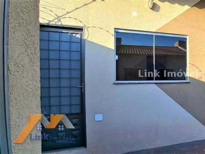 Casa de Condomínio com 2 Quartos à Venda por R$ 160.000