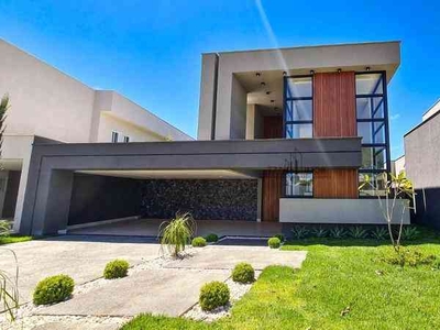 Casa em Condomínio com 5 quartos à venda no bairro Portal do Sol Green, 343m²