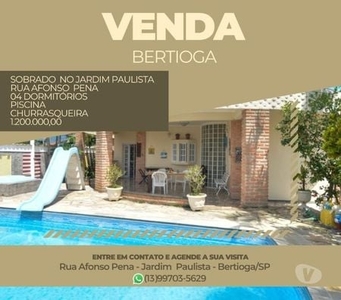 Sobrado com edícula em Bertioga