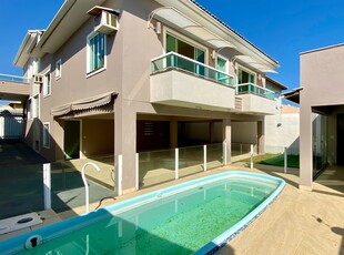 Casa em Baleia, São Pedro da Aldeia/RJ de 304m² 6 quartos à venda por R$ 979.000,00