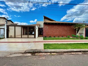 Casa em Carandá Bosque, Campo Grande/MS de 308m² 3 quartos à venda por R$ 2.624.000,00