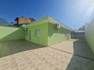 Casa em Parque Santa Rosa, Suzano/SP de 218m² 4 quartos à venda por R$ 689.000,00