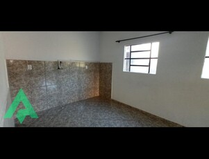 Casa no Bairro Vila Nova em Blumenau com 2 Dormitórios (1 suíte) e 70 m²