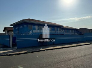 Kitnet em Uvaranas, Ponta Grossa/PR de 32m² 2 quartos para locação R$ 750,00/mes