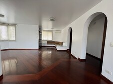 Apartamento à venda por R$ 1.690.000