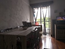 Apartamento à venda por R$ 289.000