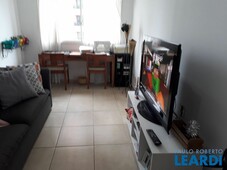 Apartamento à venda por R$ 499.000