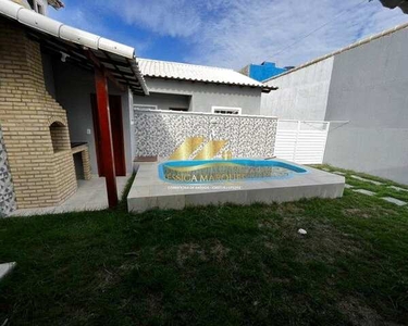 Bela casa com 2 quartos, área gourmet e piscina pronta para morar em Unamar - Cabo Frio