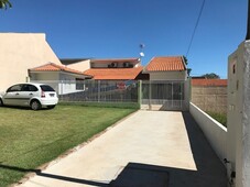 Casa à venda possui 107 M² com 3 quartos(1 suíte) em Parque das Laranjeiras - Maringá - PR