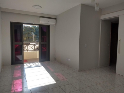 Apartamento em Jardim Marambá, Bauru/SP de 85m² 3 quartos para locação R$ 1.400,00/mes