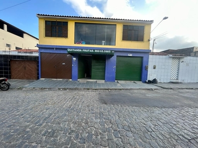 Casa em Boa Vista, Caruaru/PE de 200m² 4 quartos à venda por R$ 449.000,00