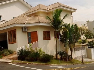 Casa em Centro, Sorocaba/SP de 285m² 3 quartos à venda por R$ 1.300.400,00