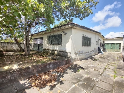 Casa em Iputinga, Recife/PE de 249m² 3 quartos à venda por R$ 549.000,00