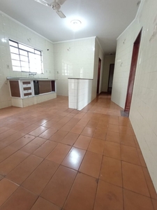 Casa em Jardim Casa Grande, Mogi Guaçu/SP de 190m² 3 quartos para locação R$ 1.600,00/mes