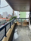 Vendo apartamento de luxo no bairro de Manaíra, localizado a poucos metros do mar, 3 suítes + hidromassagem