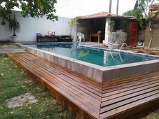 Vendo bela casa com área verde, piscina e área gourmet, um ótimo imóvel para toda a família em Jacumã