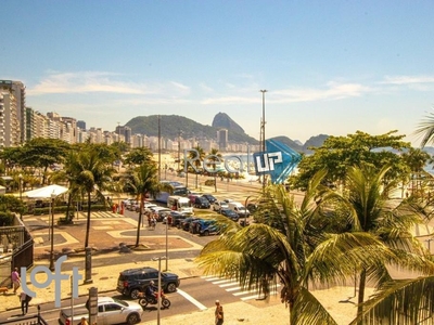Apartamento à venda em Copacabana com 301 m², 4 quartos, 2 suítes, 1 vaga