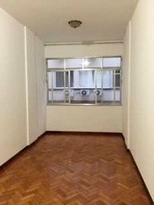 Apartamento à venda em Laranjeiras com 63 m², 2 quartos