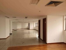 Andar para alugar no bairro Funcionários, 318m²