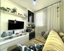 Apartamento com 60 m² muito bem aproveitados e cuidadosamente decorados, localizado no Clu