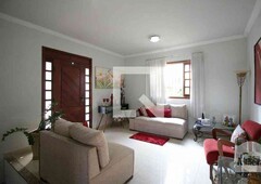 Casa com 4 quartos à venda no bairro Castelo, 265m²