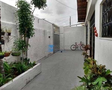 Casa com 5 dormitórios à venda, 264 m² por R$ 449.000 - Henrique Jorge - Fortaleza/CE