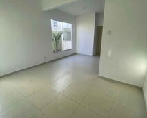 Casa para venda tem 130 metros quadrados com 3 quartos em Residencial Eldorado - Lagoa San