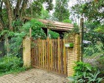 Chácara a venda em Atibaia fácil acesso, local tranquilo de chácaras... 1.000m² de terren