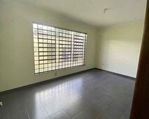 Oportunidade. Casa para venda no Jd. Sumare/Alto da Boa Vista na Av. Manir Calil, excelent