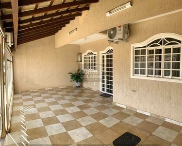 QNO 3 - Vendo excelente casa na QNO 3 - (Ótima localização