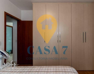 Apartamento à venda em Savassi com 70 m², 2 quartos, 1 suíte