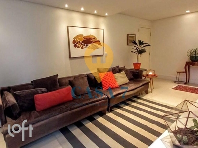 Apartamento à venda em Serra com 140 m², 2 quartos, 1 suíte