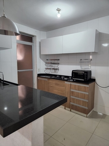 Apartamento em Cabral, Contagem/MG de 55m² 2 quartos à venda por R$ 228.900,00