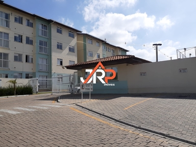 Apartamento em Capela Velha, Araucária/PR de 50m² 2 quartos à venda por R$ 164.000,00