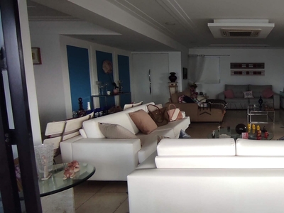 Apartamento em Casa Amarela, Recife/PE de 400m² 4 quartos à venda por R$ 1.849.000,00