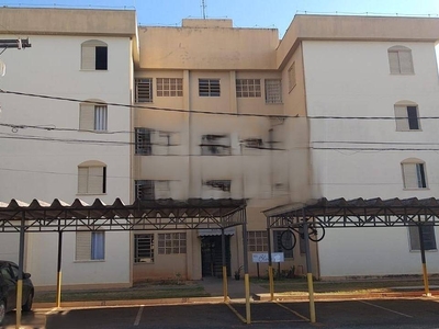 Apartamento em Centro, Bragança Paulista/SP de 50m² 2 quartos à venda por R$ 249.000,00