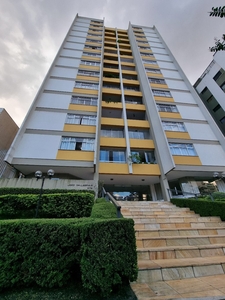 Apartamento em Centro Cívico, Curitiba/PR de 133m² 3 quartos à venda por R$ 569.000,00