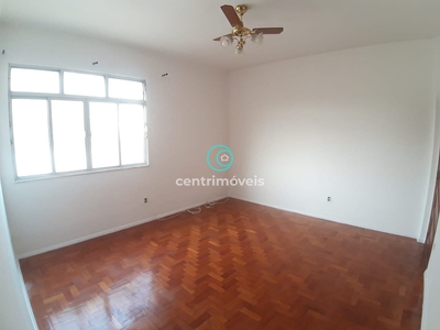 Apartamento em Encantado, Rio de Janeiro/RJ de 56m² 2 quartos para locação R$ 1.000,00/mes