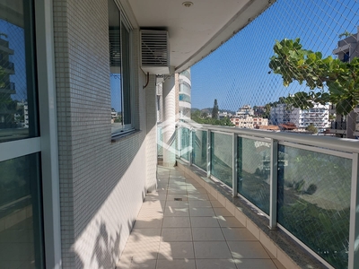 Apartamento em Freguesia (Jacarepaguá), Rio de Janeiro/RJ de 107m² 4 quartos para locação R$ 2.790,00/mes