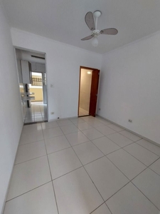Apartamento em Gonzaga, Santos/SP de 40m² 1 quartos à venda por R$ 270.000,00 ou para locação R$ 1.350,00/mes