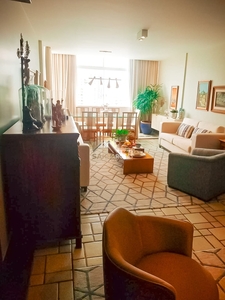 Apartamento em Graça, Salvador/BA de 245m² 4 quartos à venda por R$ 889.000,00