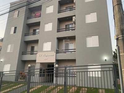 Apartamento em Jardim Bandeirantes, Louveira/SP de 62m² 3 quartos para locação R$ 2.100,00/mes