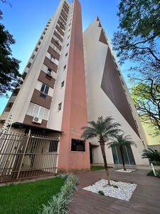 Apartamento em Jardim Universitário, Maringá/PR de 110m² 3 quartos à venda por R$ 397.000,00