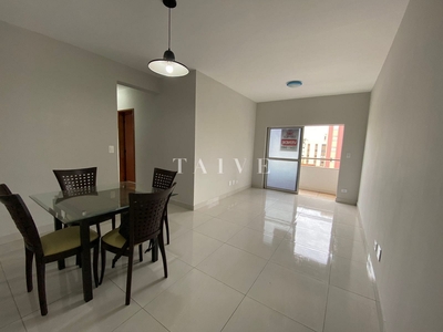 Apartamento em Jerumenha, Londrina/PR de 77m² 3 quartos à venda por R$ 384.000,00