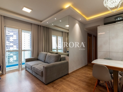 Apartamento em Santa Rosa, Londrina/PR de 70m² 3 quartos à venda por R$ 589.000,00