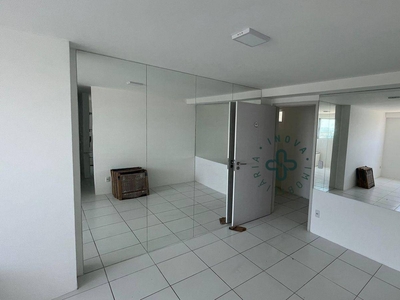 Apartamento em Universitário, Caruaru/PE de 60m² 2 quartos para locação R$ 1.600,00/mes